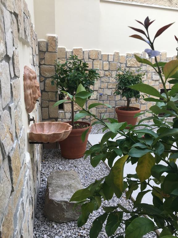 Appartement Mandralisca Garden à Cefalù Extérieur photo