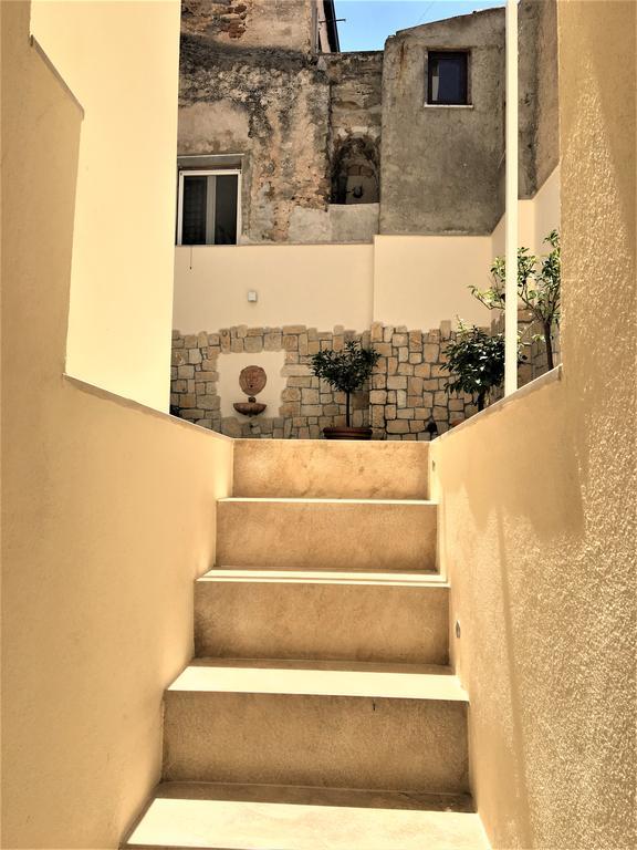 Appartement Mandralisca Garden à Cefalù Extérieur photo